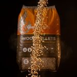 Halbe Palette Giant Flames Holzpellets 35 Säcke x 15 kg (525kg) - Image 2